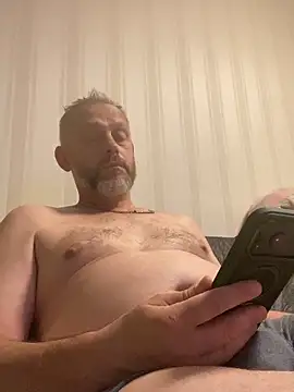 Snapshot of GHsveter chatting on June 2026 08:51:01 PM GHsveter online show from June 2026 08:51:01 PM