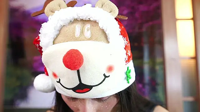 Snapshot of miss_sharlotte18 chatting on December 2025 06:12:01 PM miss sharlotte18 online show from December 2025 06:12:01 PM