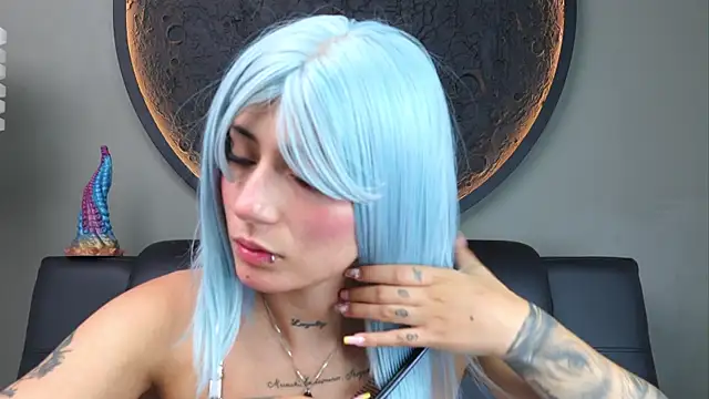 Snapshot of miss_sharlotte18 chatting on February 2026 06:11:02 PM miss sharlotte18 online show from February 2026 06:11:02 PM