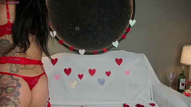 miss vaiolette online show from February 2025 11:10:02 AM