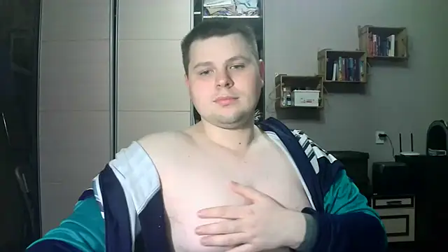 Snapshot of Volshebnik130_ chatting on March 2025 10:18:02 PM Volshebnik130  online show from March 2025 10:18:02 PM