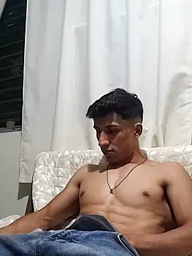 Ricardo hot03 online show from April 2026 05:01:02 AM