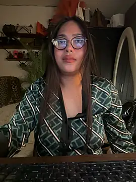 Snapshot of BigDominaMia chatting on July 2026 08:12:02 PM BigDominaMia online show from July 2026 08:12:02 PM
