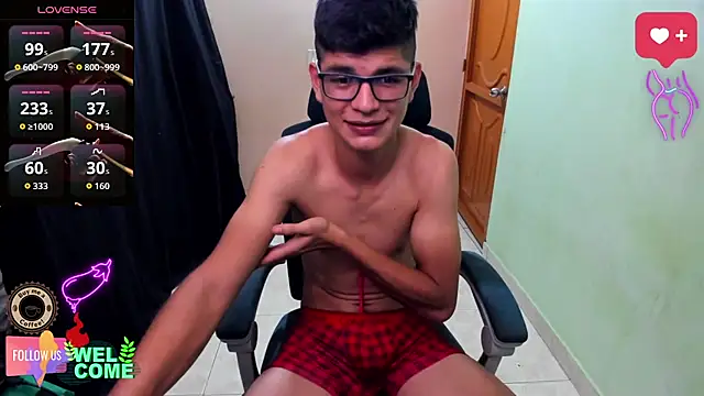 GoldenProject online show from December 2025 02:49:01 AM