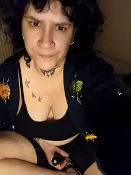 callmelouve online show from October 2025 01:49:01 AM