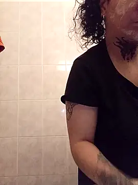 callmelouve online show from November 2025 05:13:02 PM