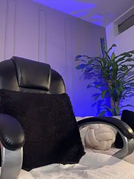 Frank Farrell online show from April 2026 07:58:01 PM