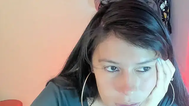 sandyquinnxx online show from December 2025 03:43:02 PM