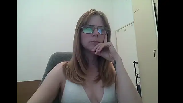 SavannaGirly online show from July 2026 08:45:01 AM