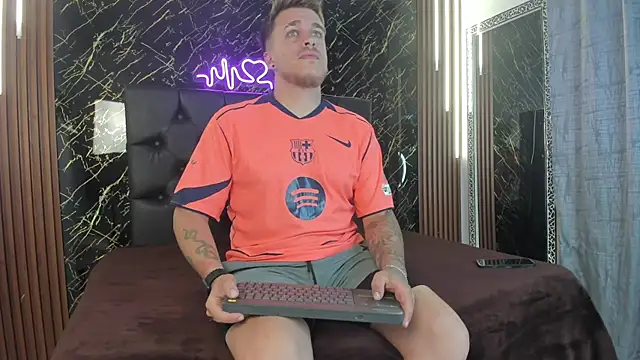 keane lee online show from October 2025 01:01:02 PM