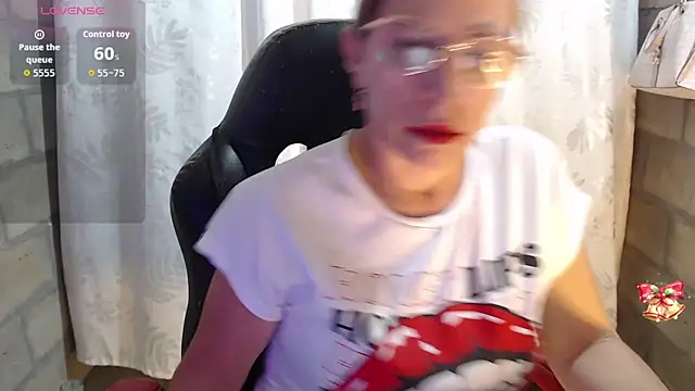 Chayla Ruiz online show from March 2026 09:28:01 PM