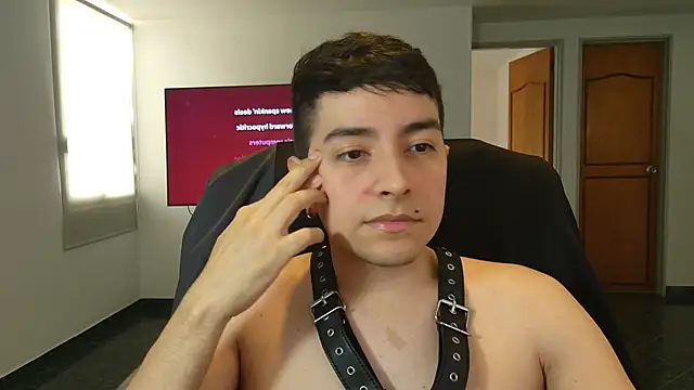 Jhoan saenz online show from October 2025 05:00:01 PM