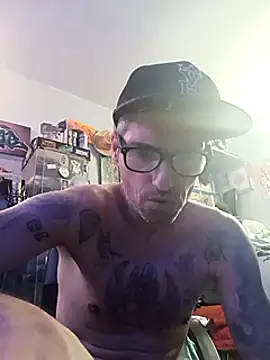 Snapshot of Ganstax999 chatting on February 2025 06:19:01 PM Ganstax999 online show from February 2025 06:19:01 PM