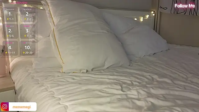 LisaSweetie online show from February 2025 07:10:02 PM