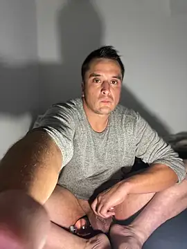 mrwilly7743 online show from September 2025 12:10:02 PM