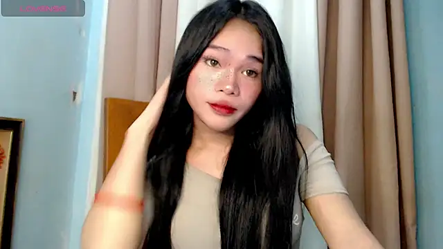Snapshot of amomentoflust69 chatting on July 2026 10:33:02 AM amomentoflust69 online show from July 2026 10:33:02 AM