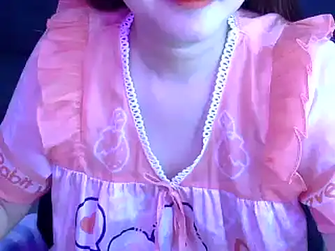 Bee 2k online show from November 2025 04:45:02 AM