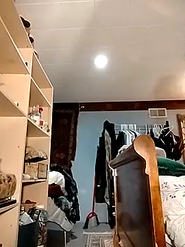 eatmeplease44 online show from February 2026 03:38:02 PM