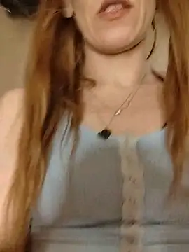 Snapshot of eatmeplease44 chatting on June 2026 12:52:02 AM eatmeplease44 online show from June 2026 12:52:02 AM