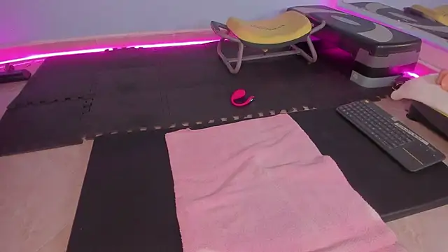 liagirl cute online show from March 2025 03:51:02 AM