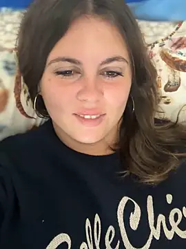 Snapshot of Samantha_official chatting on April 2026 08:30:02 AM Samantha official online show from April 2026 08:30:02 AM