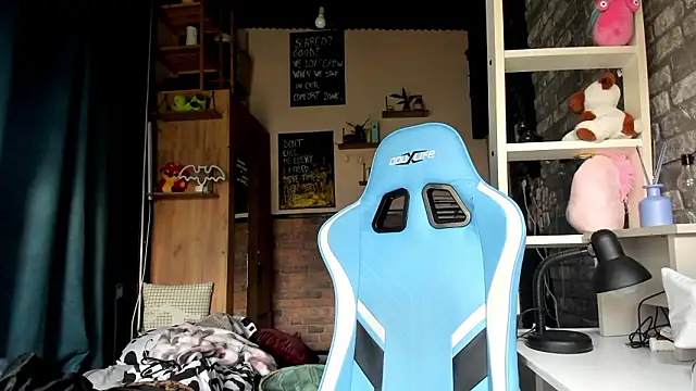 karo123421 online show from March 2026 03:04:01 PM