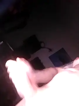 kavani7777 online show from October 2025 03:58:01 AM