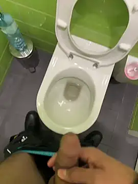 Snapshot of hasoo766 chatting on March 2025 04:22:02 PM hasoo766 online show from March 2025 04:22:02 PM