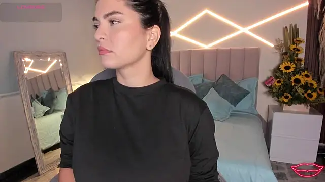 Veronicalanx1 online show from February 2026 11:53:01 AM