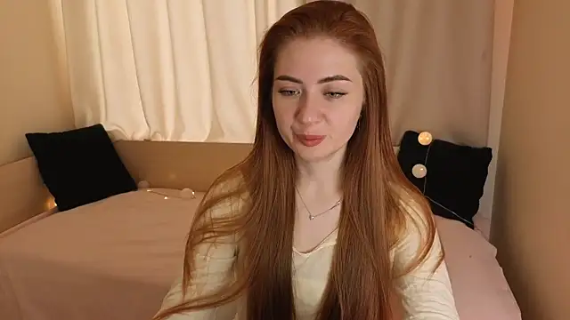 Adelyna Bird online show from December 2025 07:37:01 AM