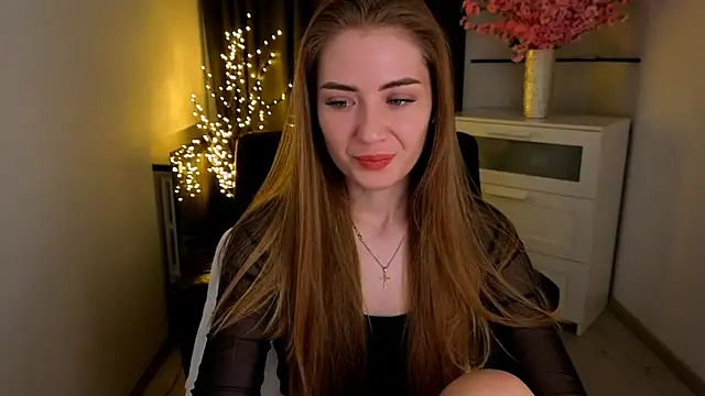 Snapshot of Adelyna_Bird chatting on February 2026 07:27:01 AM Adelyna Bird online show from February 2026 07:27:01 AM