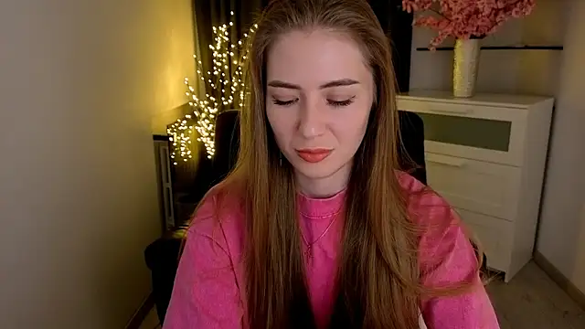 Snapshot of Adelyna_Bird chatting on February 2026 07:59:02 AM Adelyna Bird online show from February 2026 07:59:02 AM