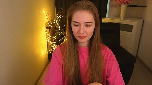 Snapshot of Adelyna_Bird chatting on March 2026 07:59:01 AM Adelyna Bird online show from March 2026 07:59:01 AM