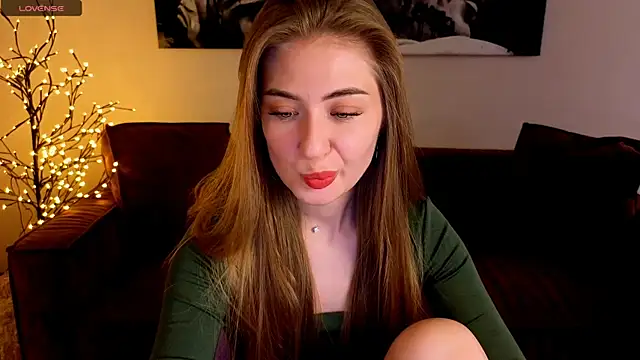Adelyna Bird online show from July 2026 07:15:02 AM