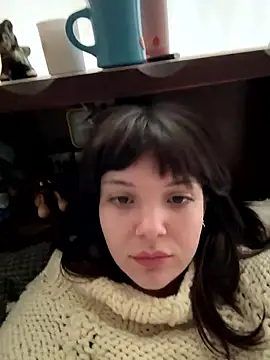 Snapshot of SweetMaisie chatting on January 2026 05:59:02 PM SweetMaisie online show from January 2026 05:59:02 PM