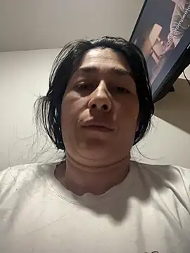 Snapshot of andreaisis2 chatting on April 2026 07:11:02 PM andreaisis2 online show from April 2026 07:11:02 PM