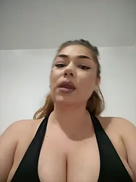 Snapshot of Ella_sweety chatting on July 2026 07:09:01 PM Ella sweety online show from July 2026 07:09:01 PM