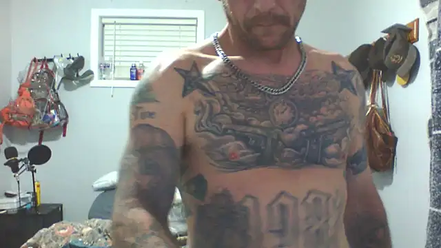 Snapshot of J-Dubb chatting on July 2026 03:42:01 AM J-Dubb online show from July 2026 03:42:01 AM