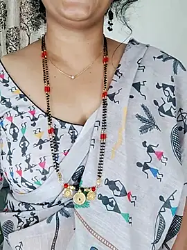 Snapshot of Indian_desi_wife chatting on June 2026 05:12:01 AM Indian desi wife online show from June 2026 05:12:01 AM