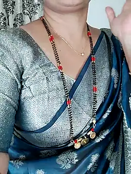 Snapshot of Indian_desi_wife chatting on July 2026 04:13:01 PM Indian desi wife online show from July 2026 04:13:01 PM