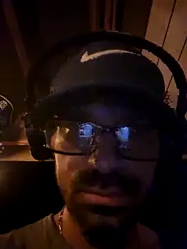 Snapshot of studda27 chatting on September 2025 09:24:01 AM studda27 online show from September 2025 09:24:01 AM