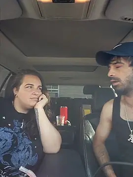 Snapshot of studda27 chatting on September 2025 10:37:01 PM studda27 online show from September 2025 10:37:01 PM