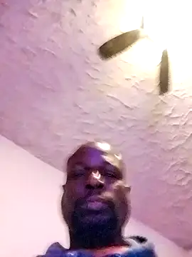 Snapshot of Daddy_hook chatting on December 2024 01:04:01 AM Daddy hook online show from December 2024 01:04:01 AM