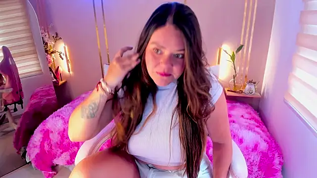 lena paulxo online show from May 2026 04:17:02 PM