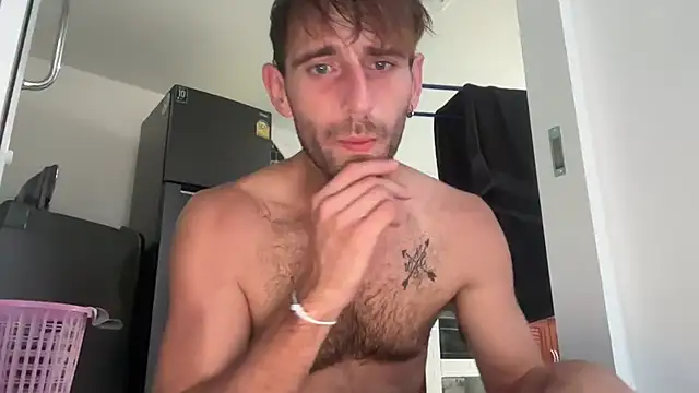 lukegunn online show from March 2025 11:31:01 PM