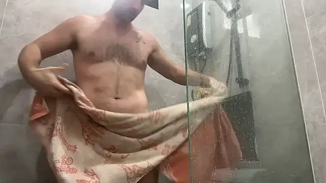 lukegunn online show from April 2026 02:11:02 AM