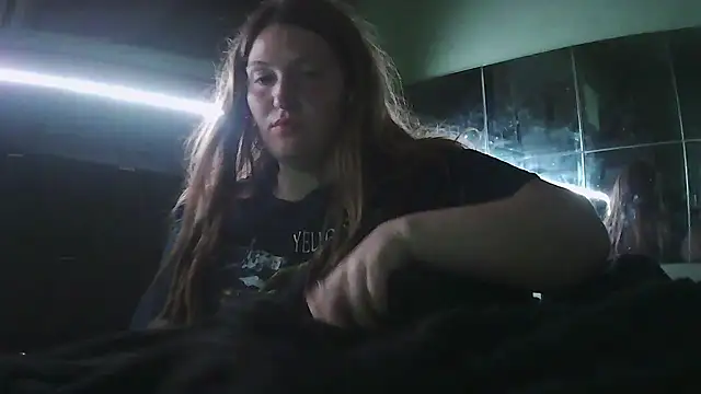 Angelk43 online show from June 2026 02:51:02 AM