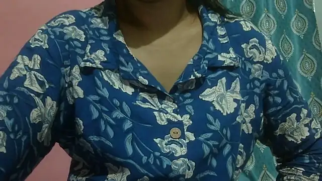 Snapshot of AVNI09- chatting on February 2026 11:24:01 AM AVNI09- online show from February 2026 11:24:01 AM