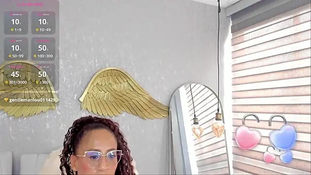 EmmaFerrary online show from November 2025 07:15:01 PM