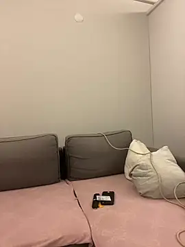 Snapshot of Emre-34 chatting on March 2026 06:14:02 PM Emre-34 online show from March 2026 06:14:02 PM